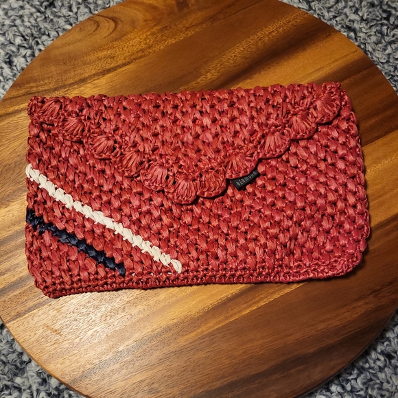 *SOLD* Bermuda Raffia Or Rattan Woven Clutch - NWOT - Picture 2 of 11